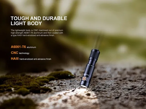 Miniatura 2 de EdisonBright Fenix E05R 400 Lumen USB Recargable EDC Llavero Linterna Cable de carga Estuche de transporte (negro)