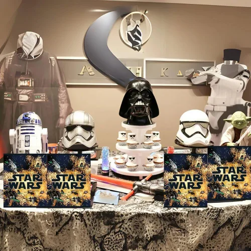 Miniatura 3 de Bolsas de botín clásicas multicolor de Star Wars (8 unidades) – Material icónico y ecológico, perfecto para fiestas temáticas épicas y celebraciones