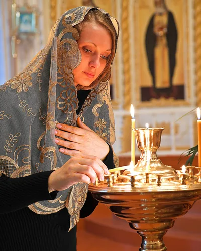 Miniatura 3 de Bozidol Triángulo Católico Iglesia Mantilla Velos para religioso cristiano encaje floral bufanda chal velo con pinzas para el pelo