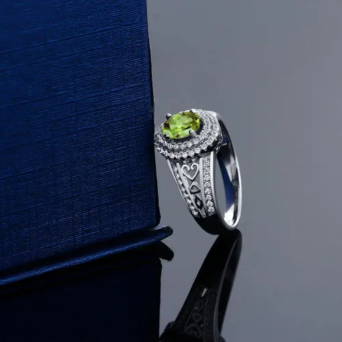 Miniatura 18 de Anillo de compromiso con halo de piedra preciosa y piedra natal en plata chapada en oro amarillo de 18 quilates, ovalado, 0.236 x 0.157 pulgadas