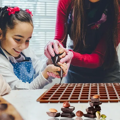 Miniatura 4 de Sakolla - Molde cuadrado de chocolate de silicona, moldes de 80 cavidades para chocolate, caramelo, praliné, cubitos de hielo, gelatina y gominola