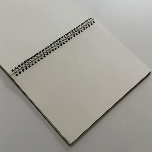 Miniatura 2 de YUREE Cuaderno en espiral B5 sin rayas, papel en blanco grueso de 3.53 oz/m² y cubierta rígida de estraza, 65 hojas (130 páginas), paquete de 3, Azul