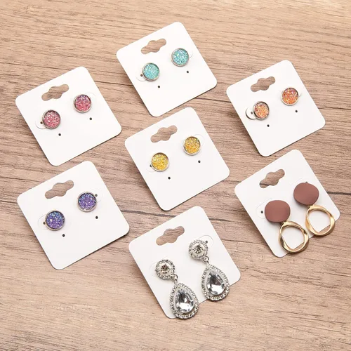 Miniatura 5 de joycraft 200 tarjetas para aretes, tarjetas de papel blanco de 2 pulgadas, etiquetas de papel en blanco con 6 agujeros, etiquetas de embalaje