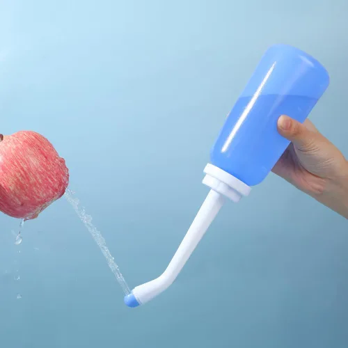 Miniatura 4 de Botella de bidé personal de mano, botella para cuidado y limpieza posparto suave, cuidado femenino, limpieza personal del perineo, bidé de viaje