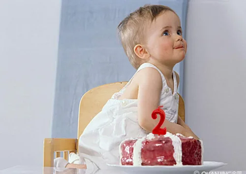 Miniatura 7 de Velas de Cumpleaños Rojas 3 Velas 3er Tres Años Pastel Número Romano Enfriador Número Vela No 30 31 32 33 34 35 36 37 38 39