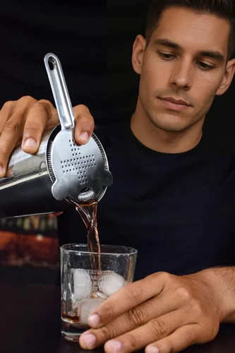 Miniatura 3 de Juego de coladores de cóctel de acero inoxidable con cuchara para remover - Colador Hawthorne, Julep y colador de malla fina para bebidas