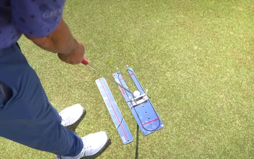 Miniatura 7 de PAR Perfect Putting Mirror "Tour Proto" Combo de 3ª generación con espejo de hombro - (diestro) - Sistema de puesta de gira #1 - La pelota se
