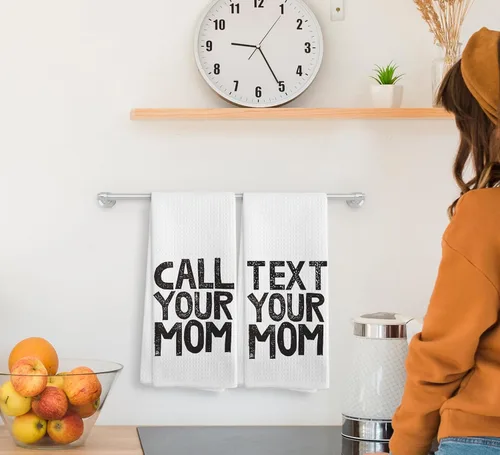 Miniatura 3 de Juego de 2 toallas de baño con texto en inglés "Call Your Mom" con texto en inglés "Call Your Mom", para dormitorio universitario, regalos de Blanco
