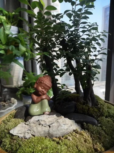 Miniatura 3 de Kingzhuo Pequeña estatua de Buda de cerámica, figura de rulai pacífica, creativas manualidades de bebé, adornos de muñecas, regalo, clásico