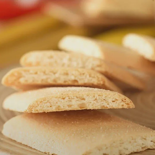 Miniatura 3 de Galletas lecherita Ramo Sweet and Soft Crakers (paquete de 32) Galletas con sabor a lechera Colombianas Dulce colombiano Snack food Dulce colombiano