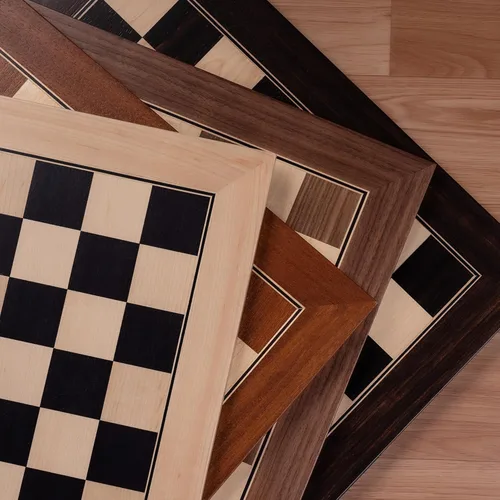 Miniatura 6 de A&A Tablero de ajedrez profesional de madera de 21.25 pulgadas, incrustaciones de caoba y arce, cuadrados de 2.25 pulgadas sin notación