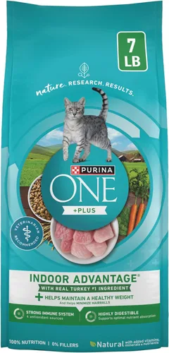 Miniatura 15 de Purina ONE Natural, Bajo en Grasa, Control de Peso, Alimento Seco para Gatos de Interior, +Plus Ventaja para Interiores - Bolsa de 22 lb