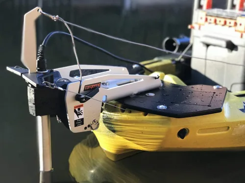 Miniatura 6 de Wilderness Systems Placa de montaje de popa de kayak Gen 2 Compatible con kayaks ATAK 120 Montaje de motor Torqueedo Montaje en poste