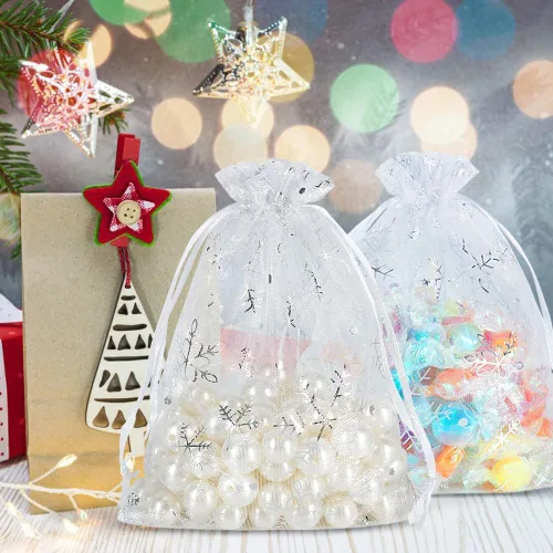 Miniatura 6 de HRX Package 100 bolsas de organza de copo de nieve de Navidad de 5 x 7 pulgadas, bolsas de regalo de malla con cordón blanco para joyas, dulces