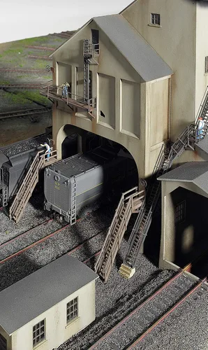 Miniatura 2 de Walthers Cornerstone Serie Kit Escala HO Modern Coaling Tower Gris, 8