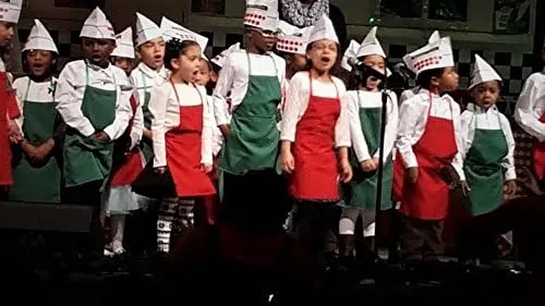 Miniatura 5 de CHEFSKIN Sombrero de chef blanco para niños, tela suave totalmente ajustable, Blanco