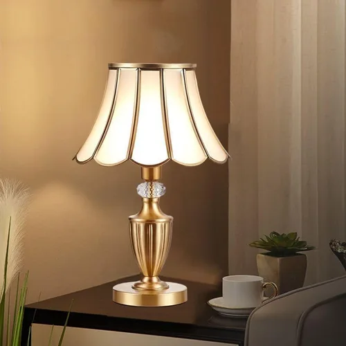 Miniatura 7 de Lámpara de mesa de latón lámpara de noche retro estudio pantalla de vidrio lámpara de mesa decoración del hogar lámpara de mostrador de mesita