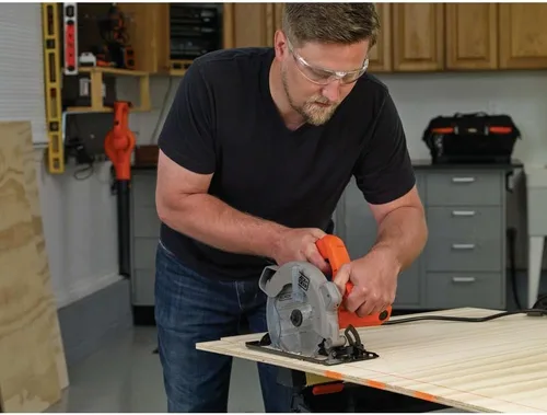 Miniatura 4 de Sierra circular Black & Decker BDECS300C, de 13 amperios con láser