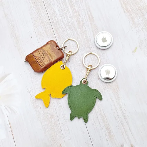 Miniatura 47 de CATCH ON Paquete de 2 fundas de cuero para Airtag para llavero, bonitos accesorios Kawaii adecuados para Airtag