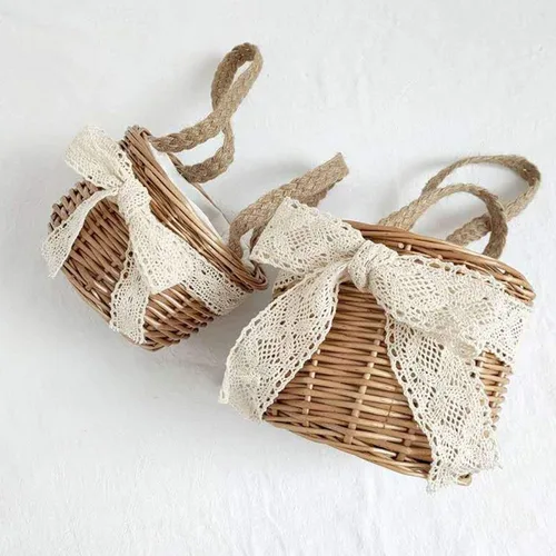 Miniatura 3 de Cestas de flores para niñas, 2 paquetes de cestas de flores tejidas rústicas portátiles para niños, cestas de mimbre hechas a mano de 5.1 pulgadas
