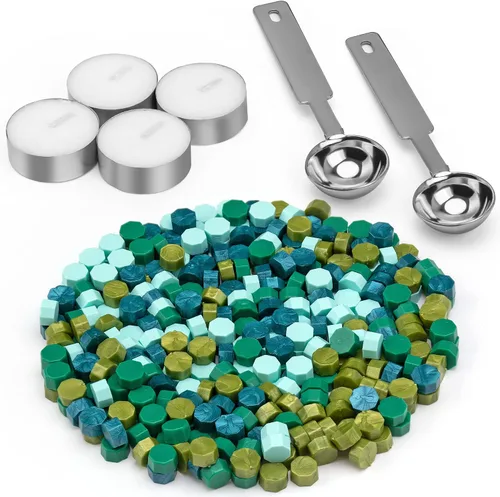 300 cuentas de cera de sellado octágono con 4 velas y 2 cucharas de fusión para sello de cera (mezcla verde)
