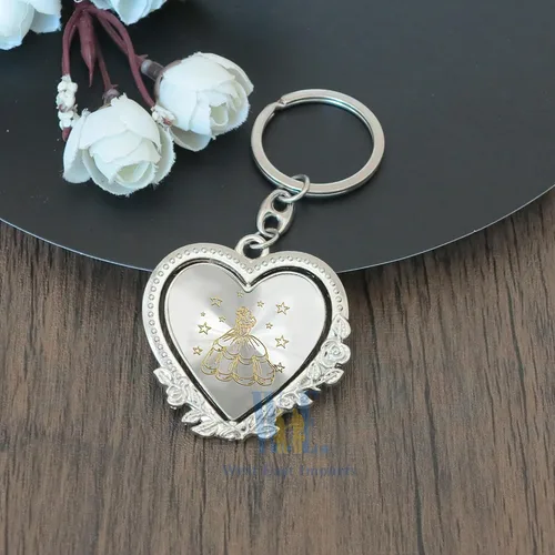Miniatura 5 de 12 llaveros personalizados Recuerdo para Quinceañera Mis XV, regalo de fiesta de 18 cumpleaños, invitado (negro)
