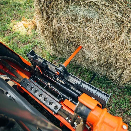 Miniatura 5 de Titan Attachments Marco de heno serie Economy, 49 pulgadas Conus 2 lanzas estabilizadoras y lanzas estabilizadoras, conexión de enganche rápido