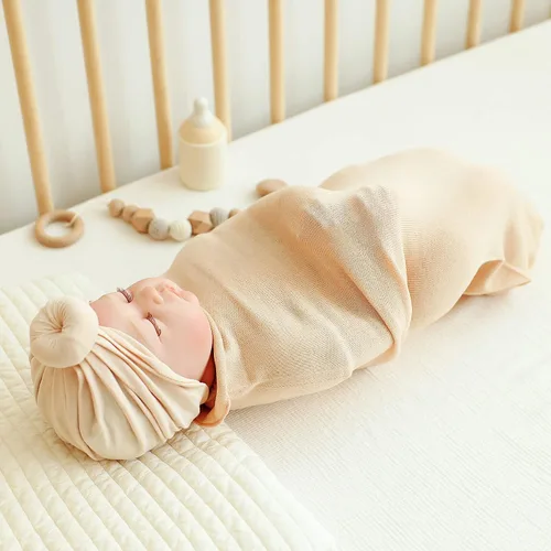 Miniatura 8 de Trilly Juego de manta para envolver al bebé con turbante de bebé (beige), 12 calcomanías de hitos para niñas, sacos para recién nacidos, regalos