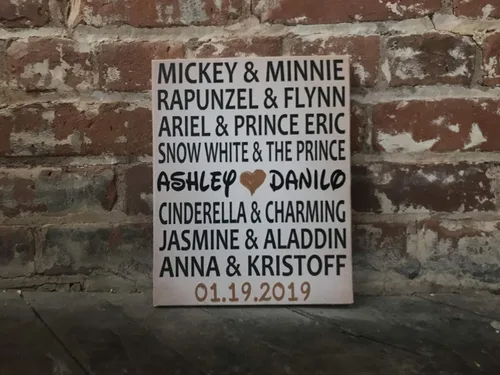 Miniatura 9 de Cartel personalizado con temática de Disney, regalo de boda, lienzo personalizado, parejas de Disney, personalizado para novia y novio, gran regalo