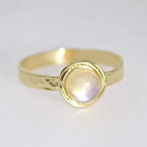 Miniatura 22 de Anillo de oro de piedras preciosas, anillo de piedra chapada en oro de 14 quilates, anillo de piedra apilable, anillo de oro de piedra pequeña