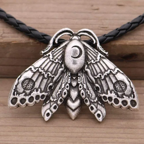 Miniatura 2 de Caiyao Collares de oso polar vikingo con estampado de pata, colgante de disco redondo grande de oso con huella de garra, mariposa, polilla