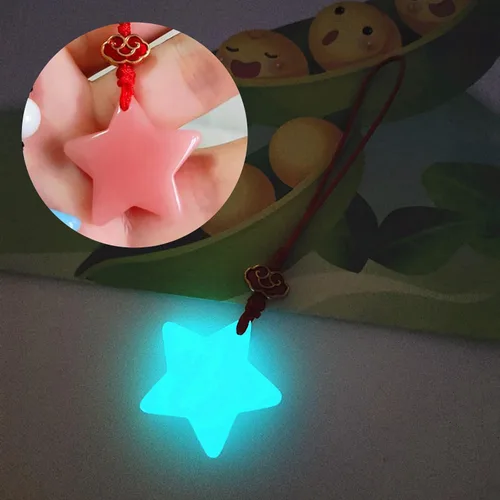 Miniatura 7 de Llavero luminoso de estrella de moda, colgante de bolso de mano, unisex, llavero con dije que brilla en la oscuridad para parejas