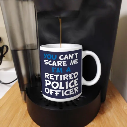 Miniatura 5 de ThisWear Regalo de jubilación Can't Scare Me I'm a Retired Police Officer Funny Cop Gift Taza de café de cerámica de 11 oz con asa