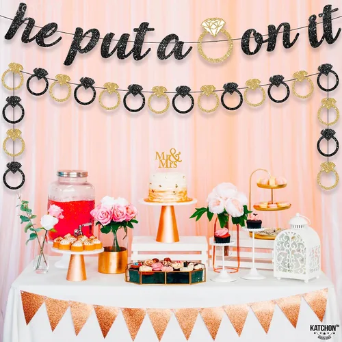 Miniatura 7 de KatchOn, Cartel con texto en inglés «He Put a Ring On It»