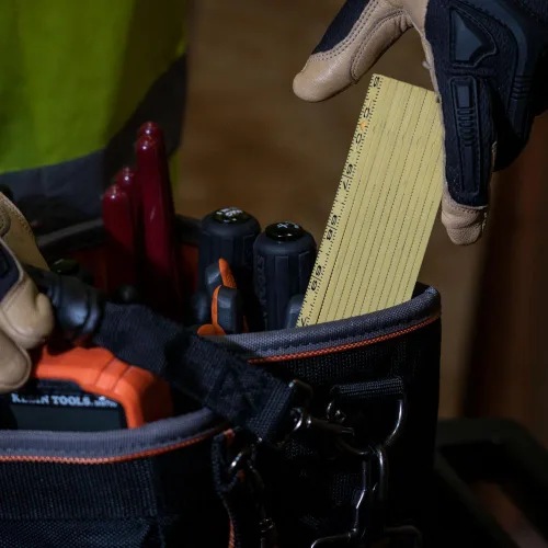 Miniatura 3 de Klein Tools 910-6 Regla plegable de 6 pies, fibra de vidrio duradera, lectura