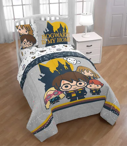 Miniatura 6 de Conjunto de ropa de cama de 5 piezas de Harry Potter para cama individual - Incluye Harry, Ron, Hermione y Luna - (Producto oficial de Harry Potter)