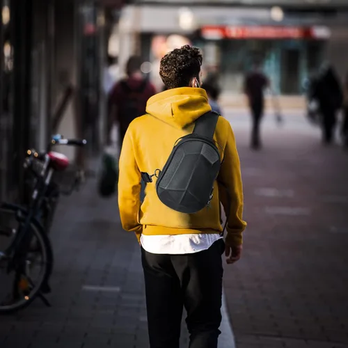 Miniatura 2 de Wzsipod Bolso cruzado de carcasa dura para hombre, mochila impermeable para mujer, mochila de pecho para senderismo casual con puerto de carga USB