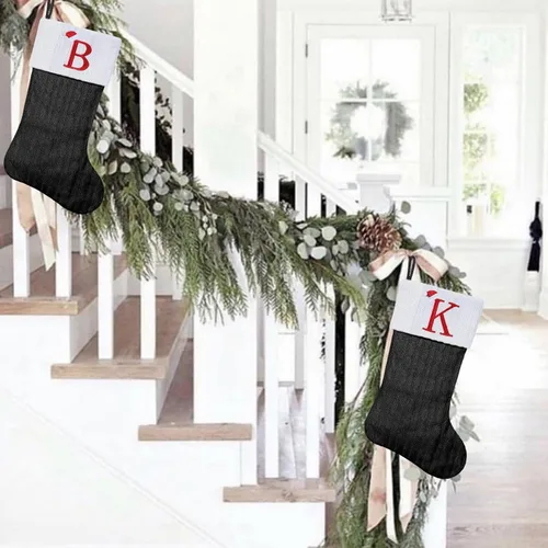 Miniatura 5 de Medias de Navidad personalizadas de 19 pulgadas con iniciales bordadas, medias de Navidad de punto negro para decoraciones de vacaciones familiares