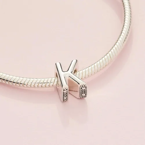 Miniatura 42 de Colgante de plata de ley 925 con letra PANDORA