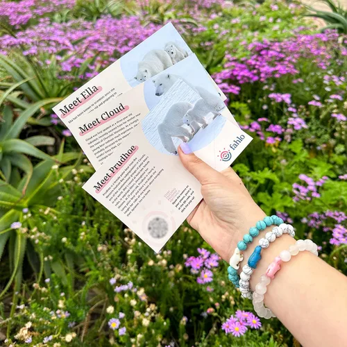 Miniatura 3 de Fahlo Pulsera de seguimiento de oso polar Rastrea el viaje de un oso polar real Apoya la conservación de la vida silvestre Elástica, talla única