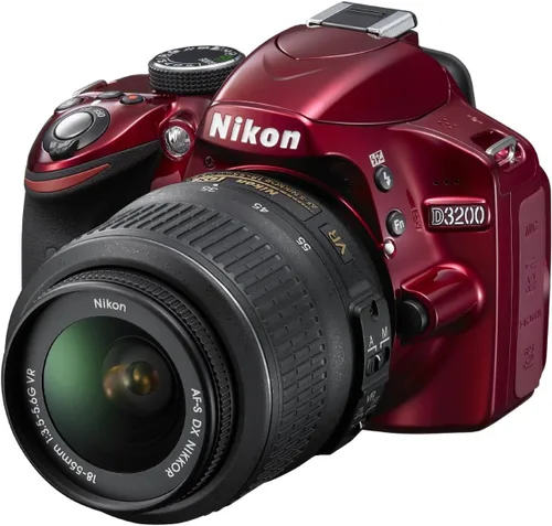 Nikon D3200 24.2 MP CMOS Digital SLR con lente de zoom 18-55 mm f/3.5-5.6 AF-S DX VR NIKKOR (Rojo)