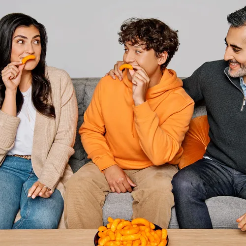 Miniatura 4 de Cheetos Bocadillos con sabor a queso, Puffs, 0.875 onzas (paquete de 40)