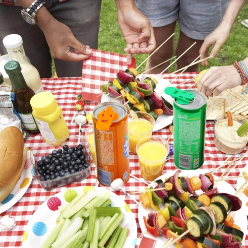 Miniatura 7 de Abrelatas fácil, 6 piezas de abrelatas de cerveza de soda de color y protector de cubierta de latas de bebidas, escudos de plástico de alta calidad.