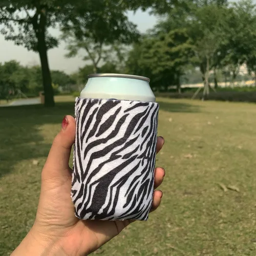 Miniatura 3 de Carol - Fundas de neopreno de terciopelo para latas de refrescos de cerveza, cubierta aislada para bebidas frías, para barbacoa, soltero, fiesta