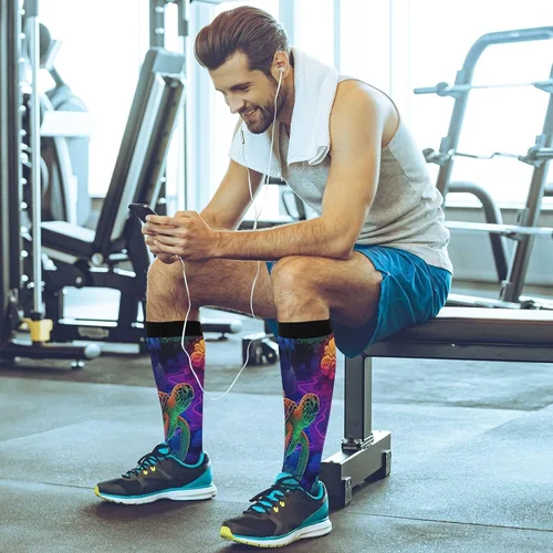Miniatura 6 de xigua Misteriosos calcetines de compresión de tortuga pintada para mujeres y hombres, medias altas de circulación hasta la rodilla para correr