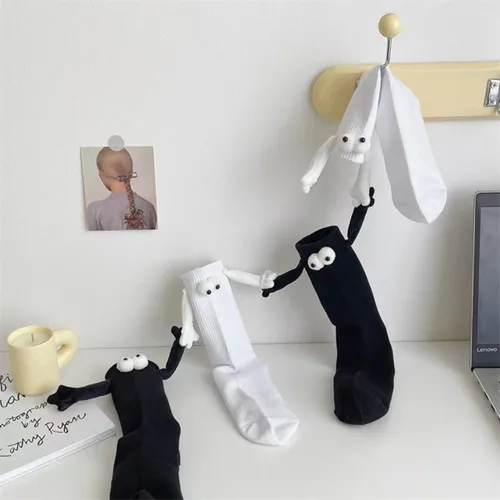 Miniatura 4 de Eszeifx Calcetines magnéticos de mano para adultos y niños, calcetines a juego para parejas, amigos, familia