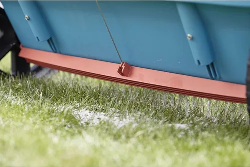 Miniatura 8 de Gardena Esparcidor L: Esparcidor universal para entrega de fertilizantes, semillas y sal, 17.7 in de ancho de extensión, para aproximadamente