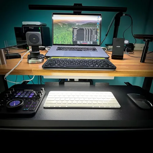 Miniatura 4 de ASOKO Iluminación LED para debajo del gabinete, barra de tira de luz de 12 pulgadas, luz blanca fría 6000 K regulable con enchufe USB, pequeña