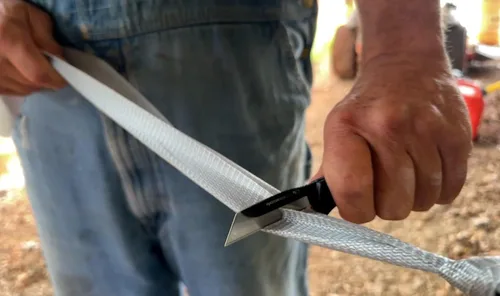 Miniatura 6 de OUTDOOR EDGE 2.5" RAZOR-WORK - Cuchillo plegable de utilidad con hoja reemplazable RazorSafe (Negro, 2 hojas)