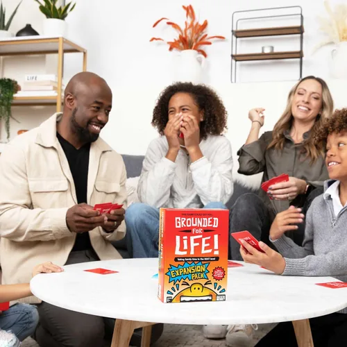 Miniatura 9 de WHAT DO YOU MEME? Paquete de expansión Grounded for Life, el mejor juego para niños, diseñado para ser añadido al juego de cartas básico Grounded